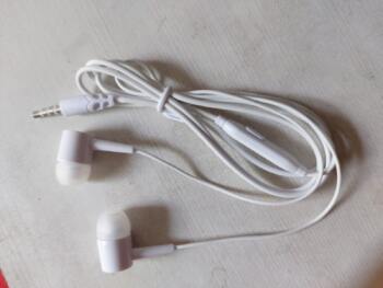 Ear Phone